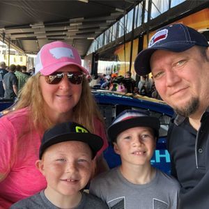 Meet your Posher, Traci